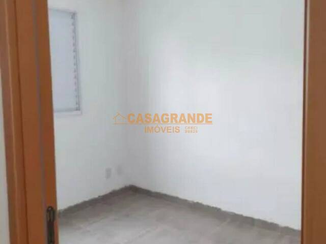Apartamento para Venda em São José dos Campos - 4