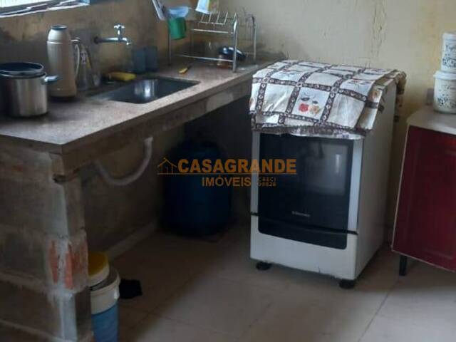 Chácara para Venda em São José dos Campos - 4