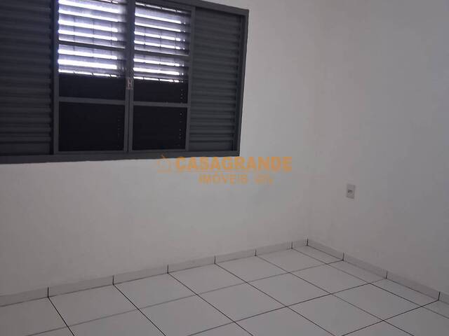 Casa para Locação em São José dos Campos - 5