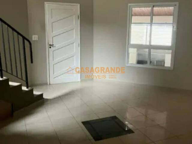 #12862 - Casa para Venda em São José dos Campos - SP - 2