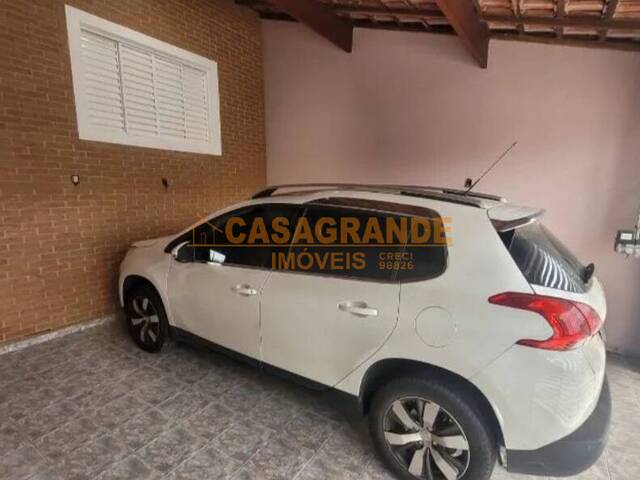 #12877 - Casa para Venda em São José dos Campos - SP - 2