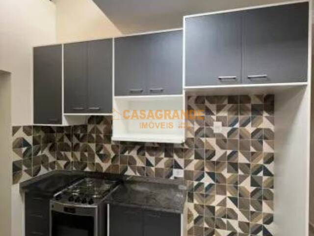 Casa para Locação em São José dos Campos - 4