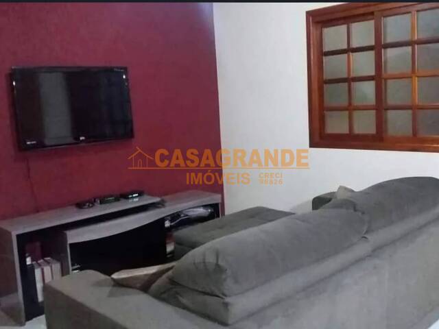 Venda em Altos da vila Paiva - São José dos Campos