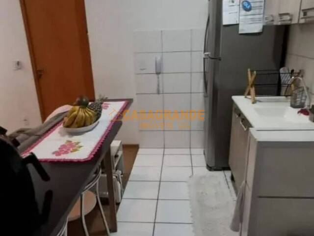 #12911 - Apartamento para Venda em São José dos Campos - SP - 2