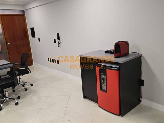 Sala para Venda em São José dos Campos - 4
