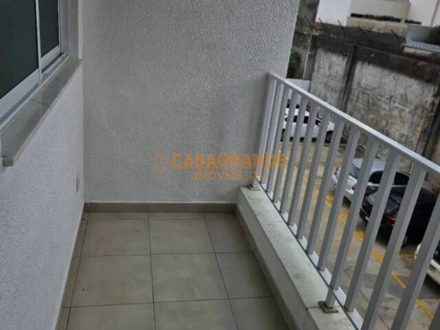 Apartamento para Locação em São José dos Campos - 4