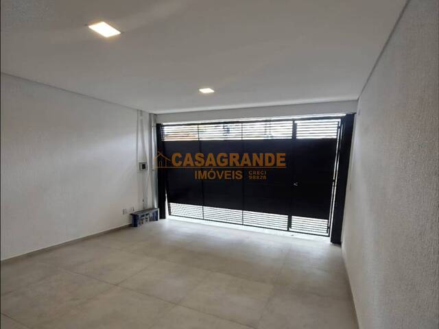 Casa para Venda em São José dos Campos - 5