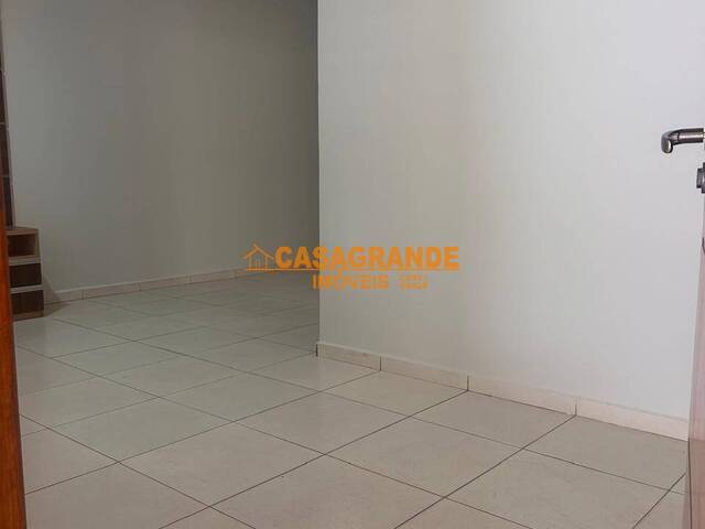 Casa para Locação em Jacareí - 5