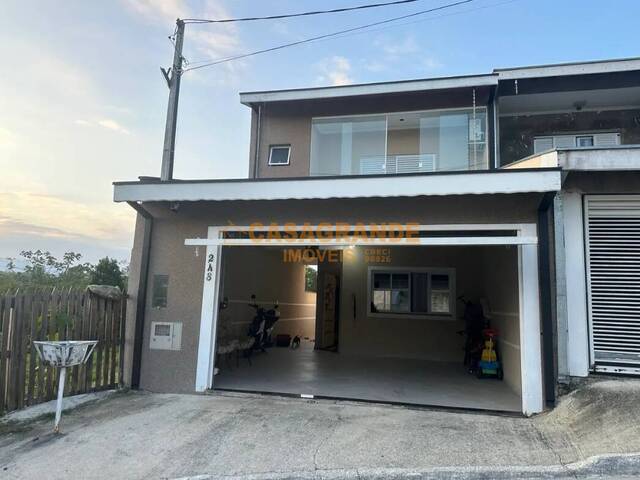 Venda em Chácaras Araújo I - São José dos Campos