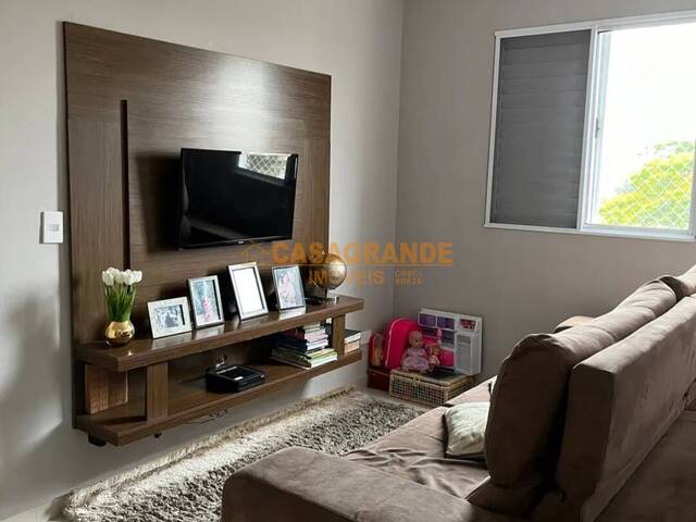 Apartamento para Venda em São José dos Campos - 4