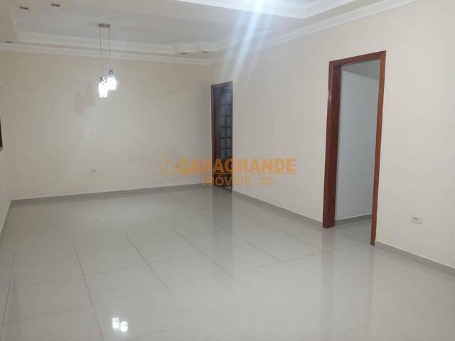 Casa para Locação em São José dos Campos - 5