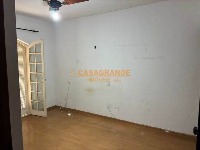 #12977 - Casa para Venda em São José dos Campos - SP - 3