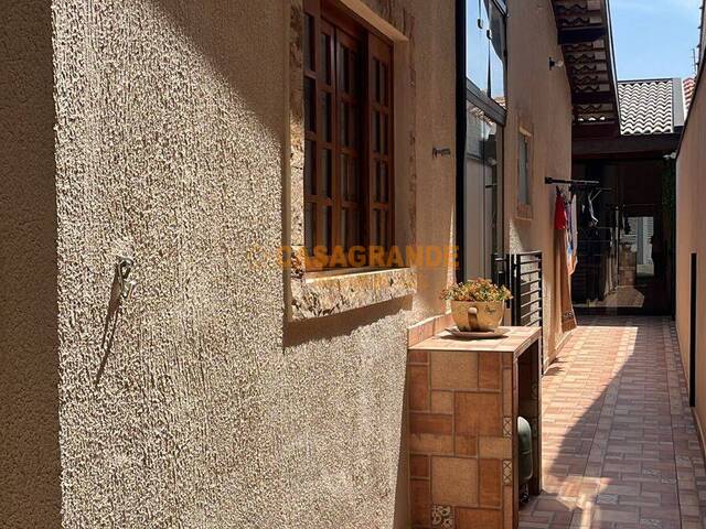 Casa para Venda em Jacareí - 5