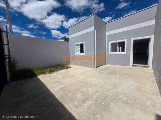 Casa para Venda em São José dos Campos - 4