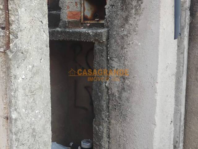 Área para Venda em São José dos Campos - 4