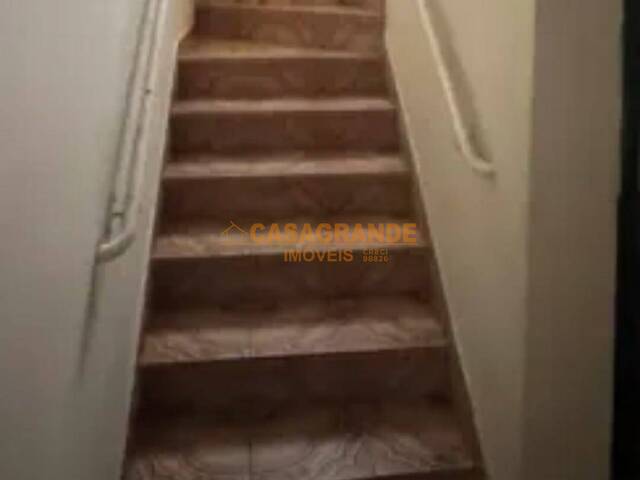 Casa para Venda em São José dos Campos - 5