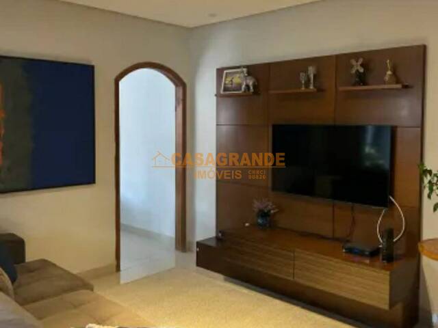#12990 - Casa para Venda em São José dos Campos - SP - 2