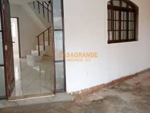 #13001 - Casa para Venda em Jacareí - SP - 2