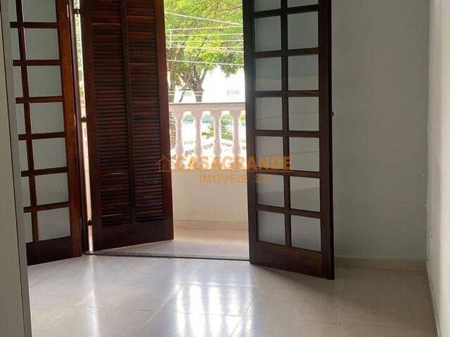 Casa para Locação em São José dos Campos - 4