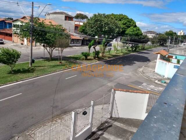 Casa para Venda em São José dos Campos - 5