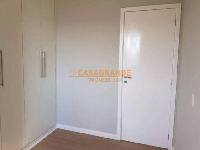 Apartamento para Venda em Jacareí - 4