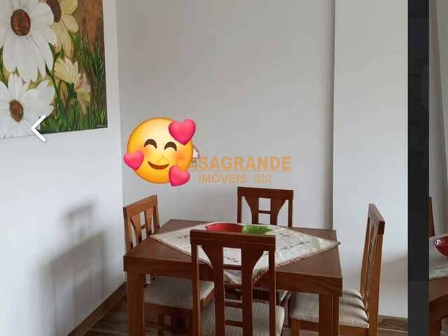 Apartamento para Venda em São José dos Campos - 4
