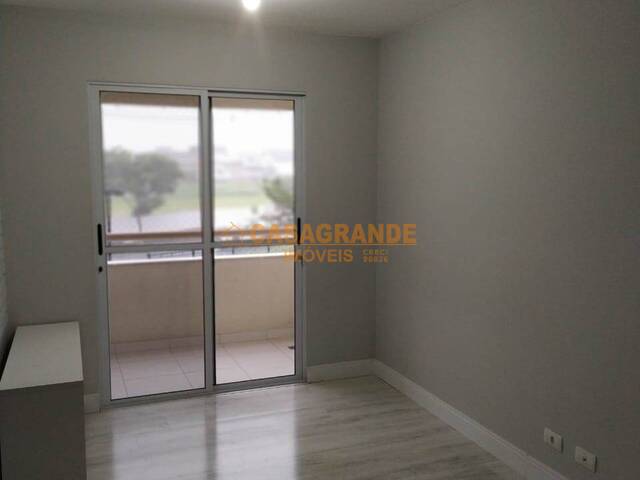 Apartamento para Venda em Jacareí - 4
