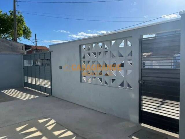Casa para Venda em São José dos Campos - 5