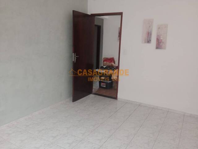 Casa para Venda em São José dos Campos - 5