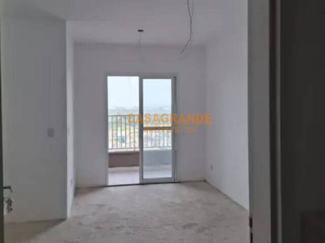 Apartamento para Venda em São José dos Campos - 5