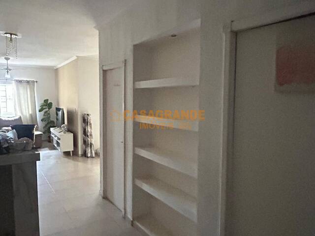 Casa para Locação em São José dos Campos - 5