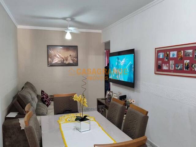 Casa para Venda em São José dos Campos - 5