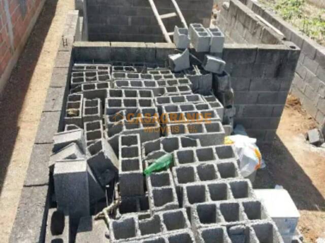 Área para Venda em São José dos Campos - 5