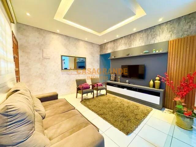 #13082 - Casa para Venda em Jacareí - SP - 1