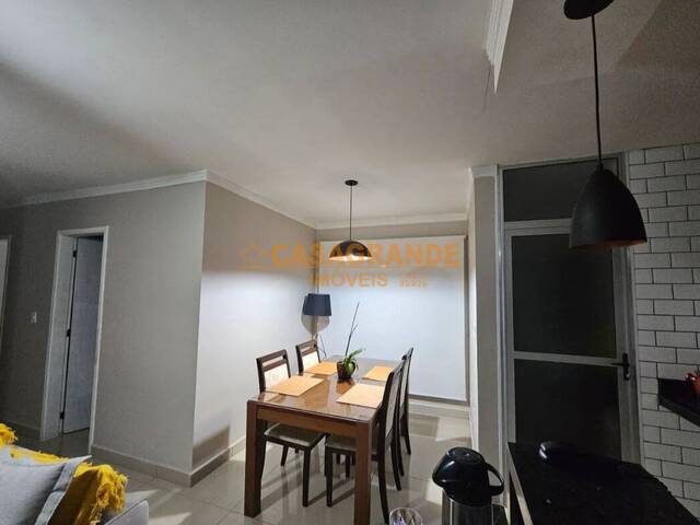 Apartamento para Venda em São José dos Campos - 4