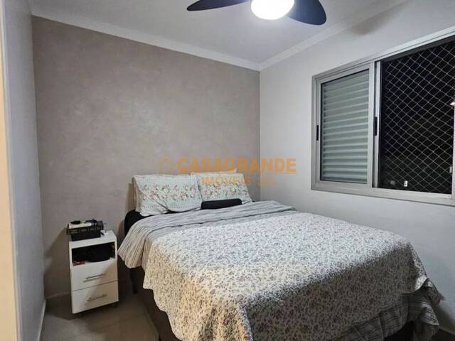 Apartamento para Venda em São José dos Campos - 5