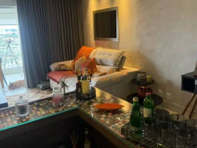 Apartamento para Venda em São José dos Campos - 4