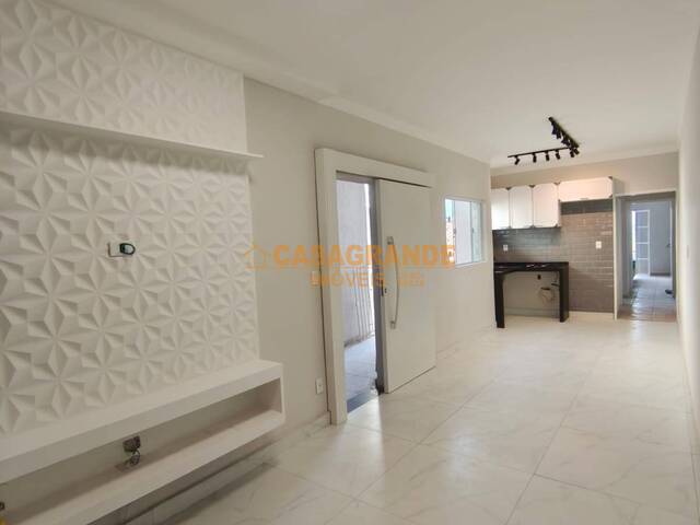 #13100 - Casa para Venda em São José dos Campos - SP - 2