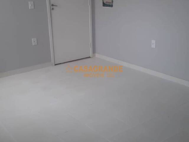 #13110 - Apartamento para Venda em São José dos Campos - SP - 3