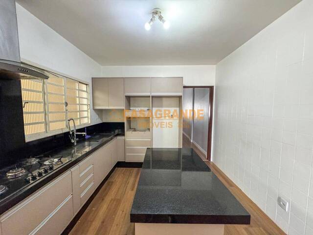 #13113 - Casa para Venda em São José dos Campos - SP - 2