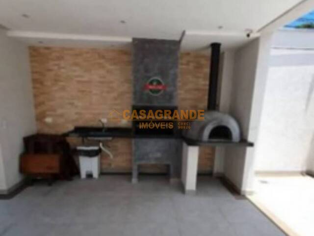 Apartamento para Venda em São José dos Campos - 4