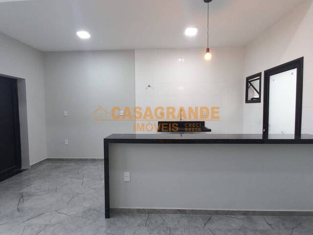 #13136 - Casa para Venda em Caçapava - SP - 1