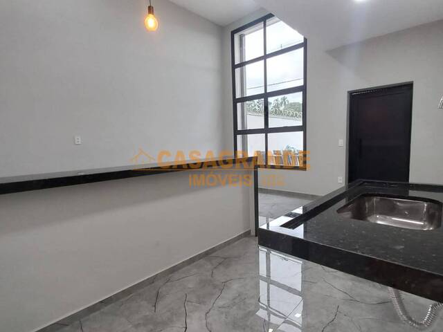 #13136 - Casa para Venda em Caçapava - SP - 2