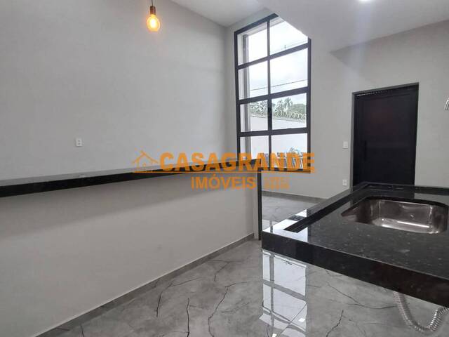 #13136 - Casa para Venda em Caçapava - SP - 1