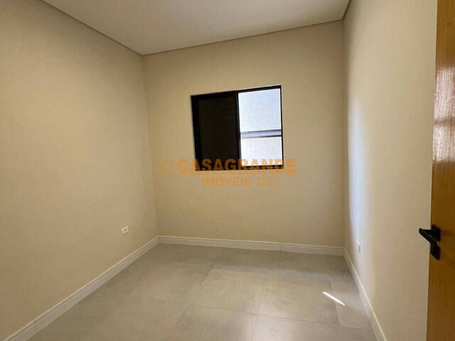 #13148 - Casa para Venda em São José dos Campos - SP - 3