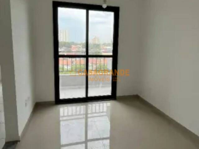 Apartamento para Locação em São José dos Campos - 4