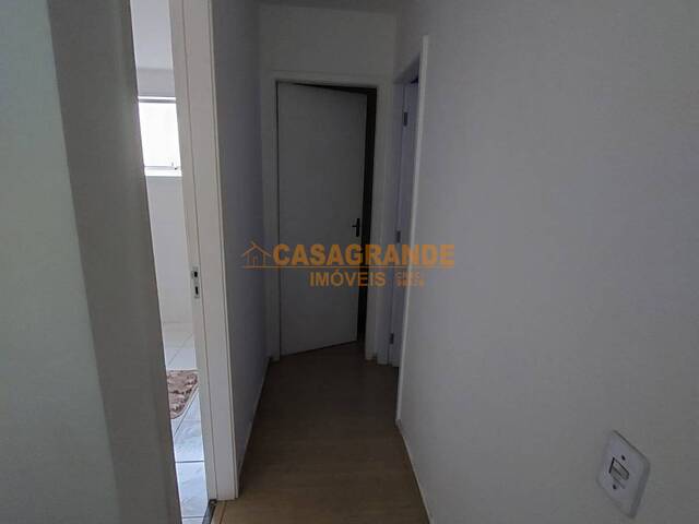 Apartamento para Venda em São José dos Campos - 4