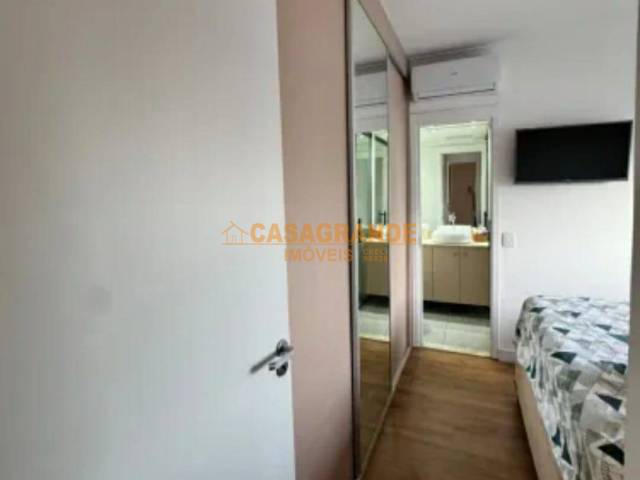 Apartamento para Venda em São José dos Campos - 5