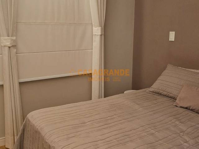 Apartamento para Venda em São José dos Campos - 4