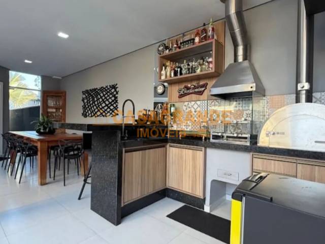 Casa para Venda em São José dos Campos - 4